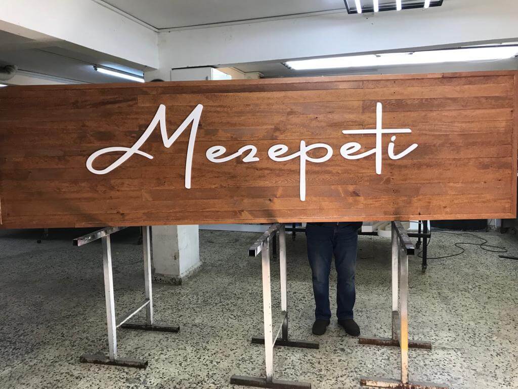 Özel tasarım eskitme tabela 9